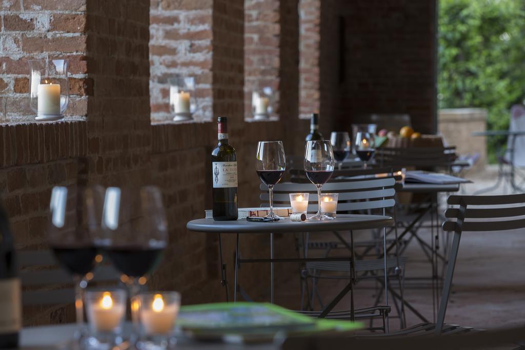 Marchesi Alfieri - Cantine E Ospitalita San Martino Alfieri Экстерьер фото