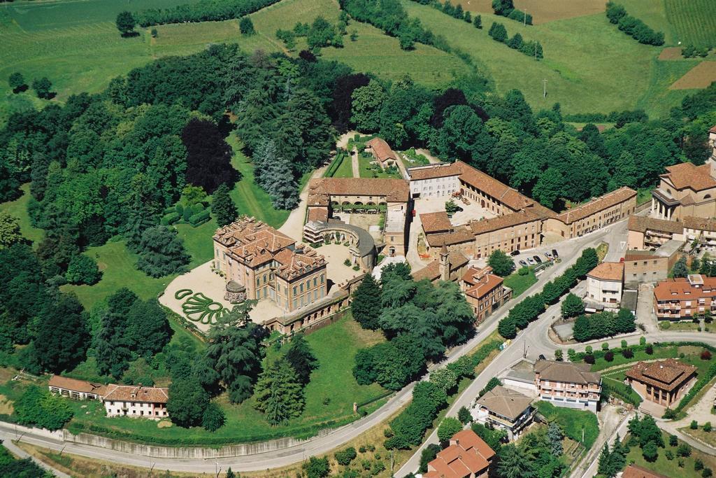Marchesi Alfieri - Cantine E Ospitalita San Martino Alfieri Экстерьер фото
